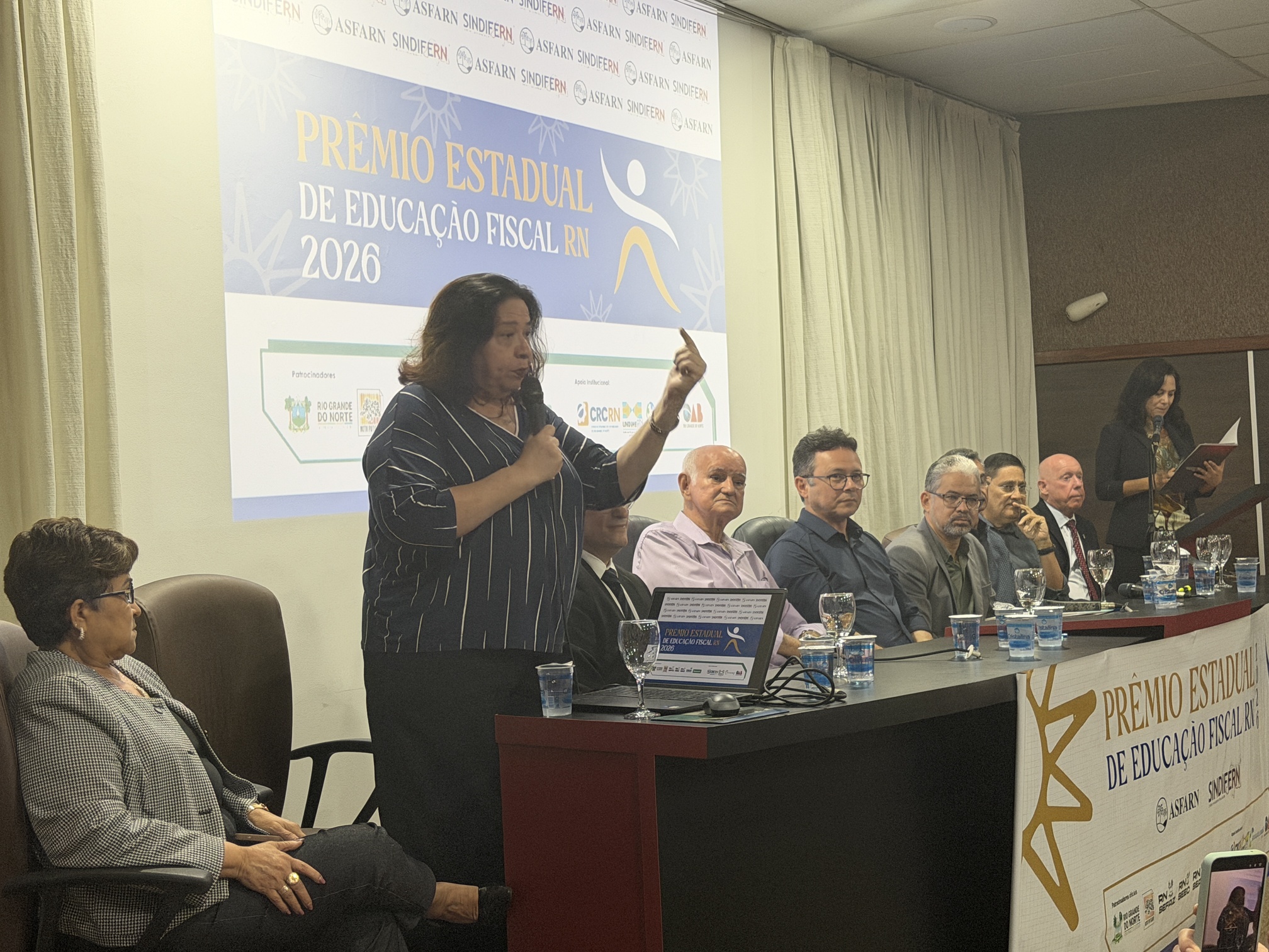 Foto do álbum LANÇAMENTO INSTITUCIONAL PRÊMIO ESTADUAL DE EDUCAÇÃO FISCAL 2026